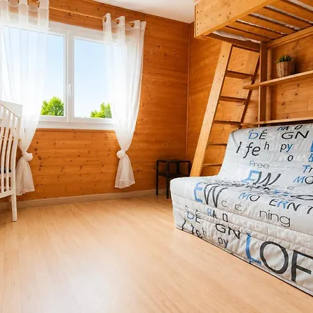 4 Chambres & Balcon Plein Sud Stationnement Prive Διαμέρισμα *