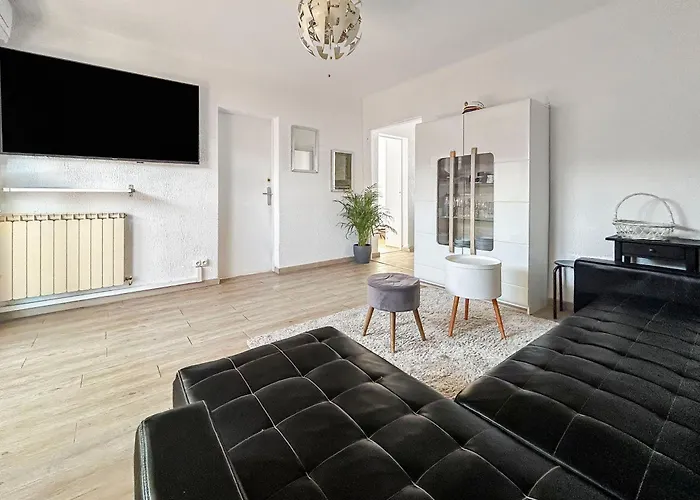 Balcon Sud, Parking Prive, 4 Proche Le Pradet